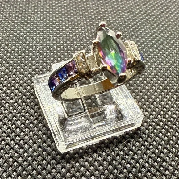 New Stainless Steel & Torina Rainbow Crystal Quartz Ring, Size 6 - Picture 3 of 6